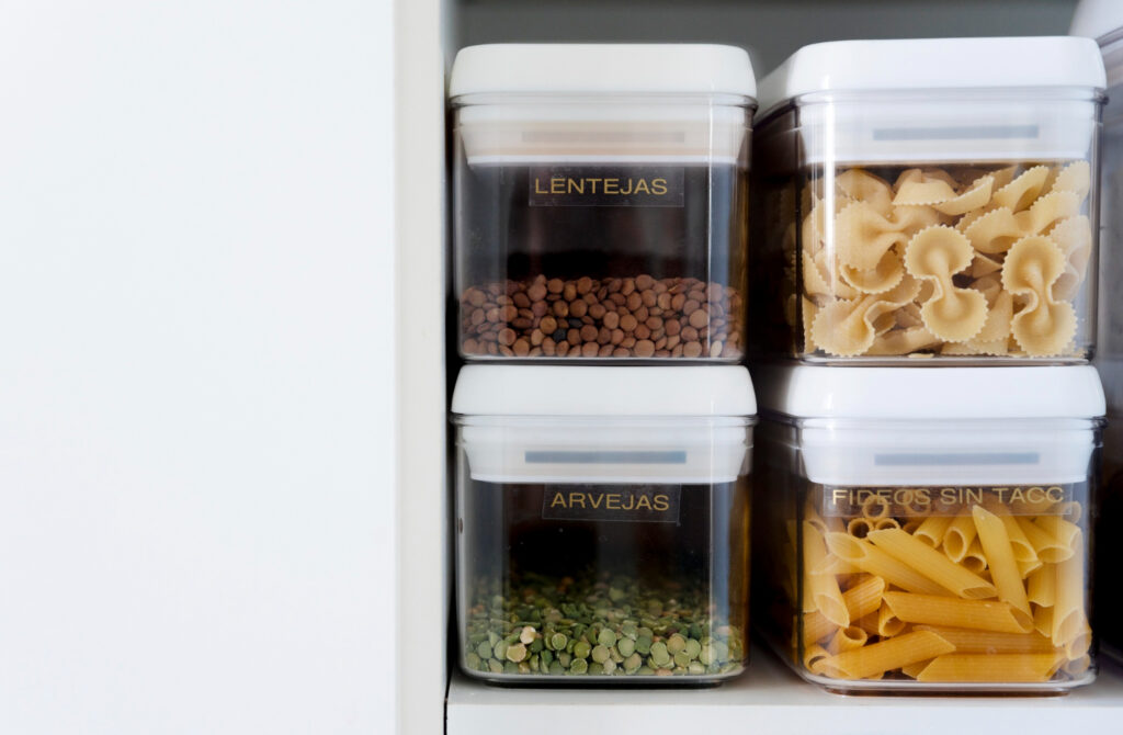 開封過的食材建議換裝密封的保鮮盒以免搬家時灑出